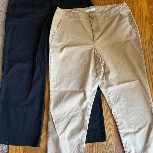 2/$25 Loft NWOT khaki utility pants in black and tan - Picture 2 of 10